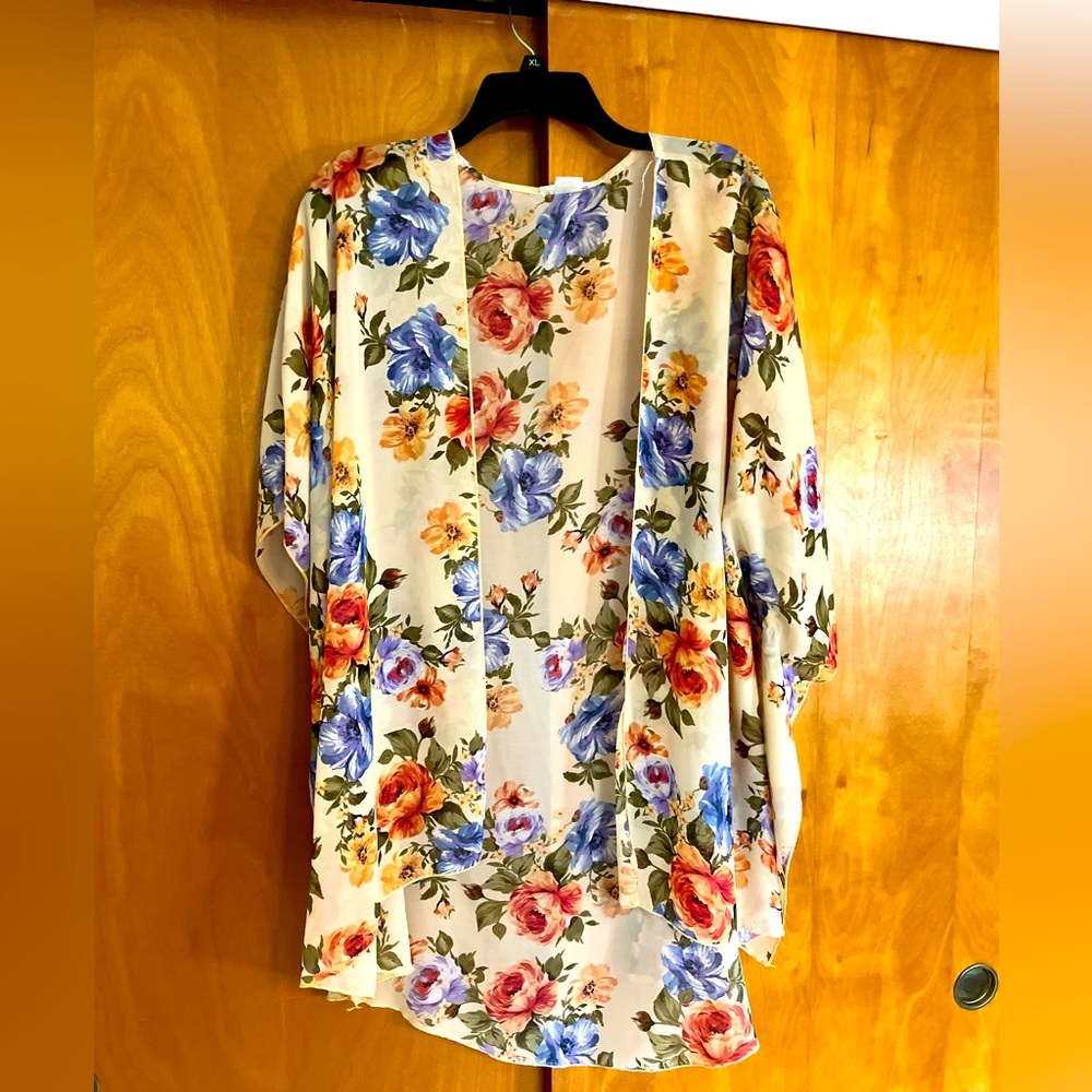Emory Park ▪️ Floral Kimono ▪️ XXL